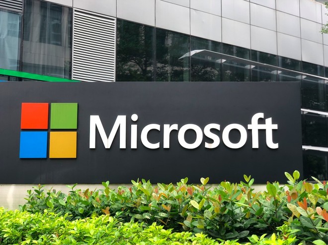 英特尔|被英伟达超越，被苹果放弃，英特尔能否像微软哪样再次崛起？