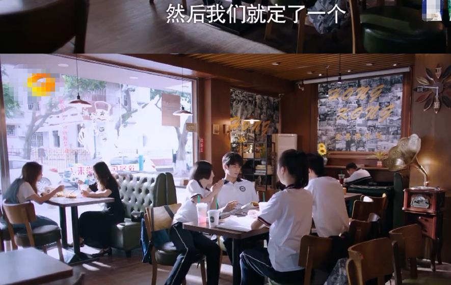 求婚|《以家人之名》李尖尖被凌霄求婚，双膝跪地拜天地，家人反应太逗