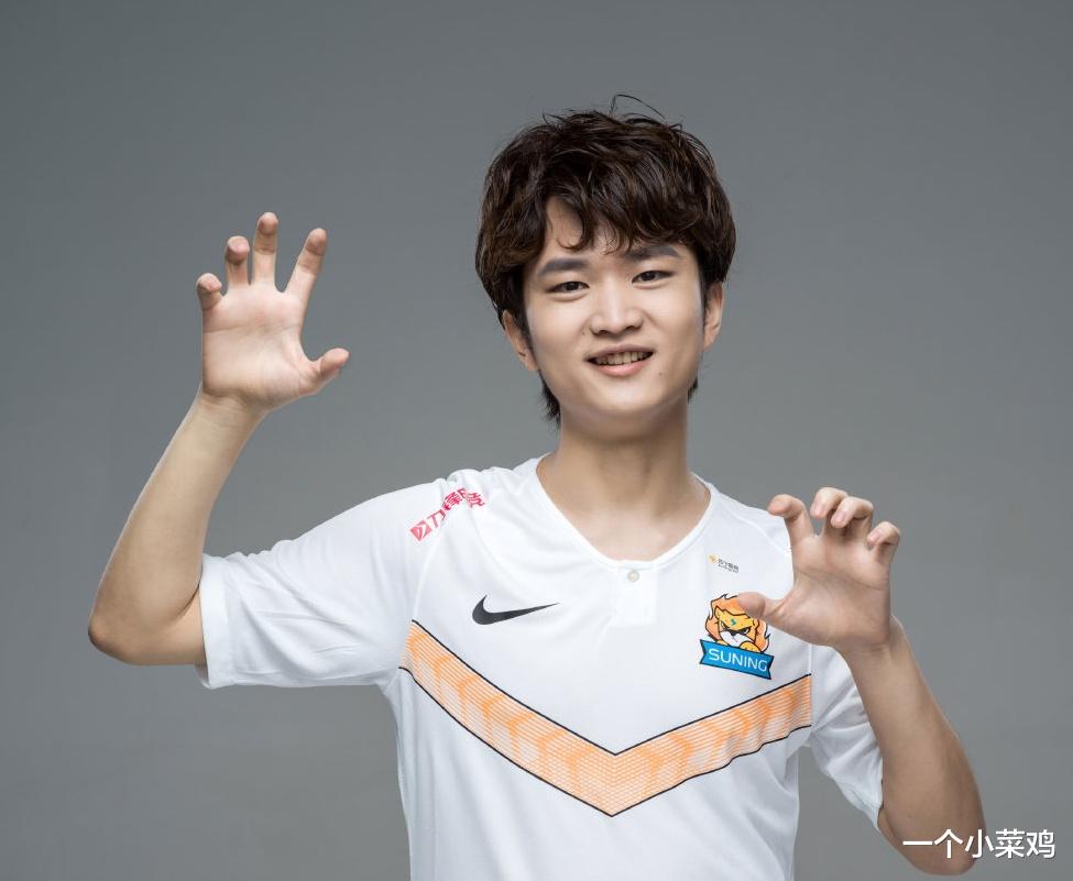 |SN下路焕峰谈打职业：整个童年只有一个妹妹陪着他，给了他希望