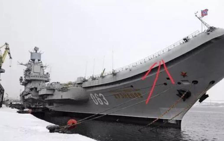 「」如果舰员不小心从航母上掉下去，还能救得上来吗？答案很现实