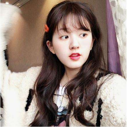 赵露思|被网友质疑整容，赵露思怒甩童年照，粉丝：从小到大一模一样