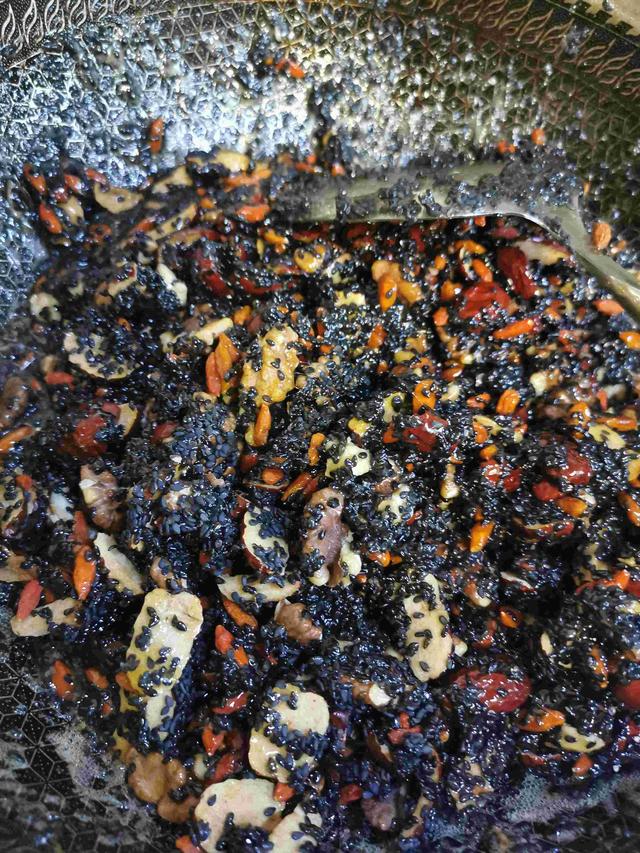 红枣|它是“穷人的阿胶”,价格便宜一天一小块,皮肤白嫩如“少女脸”