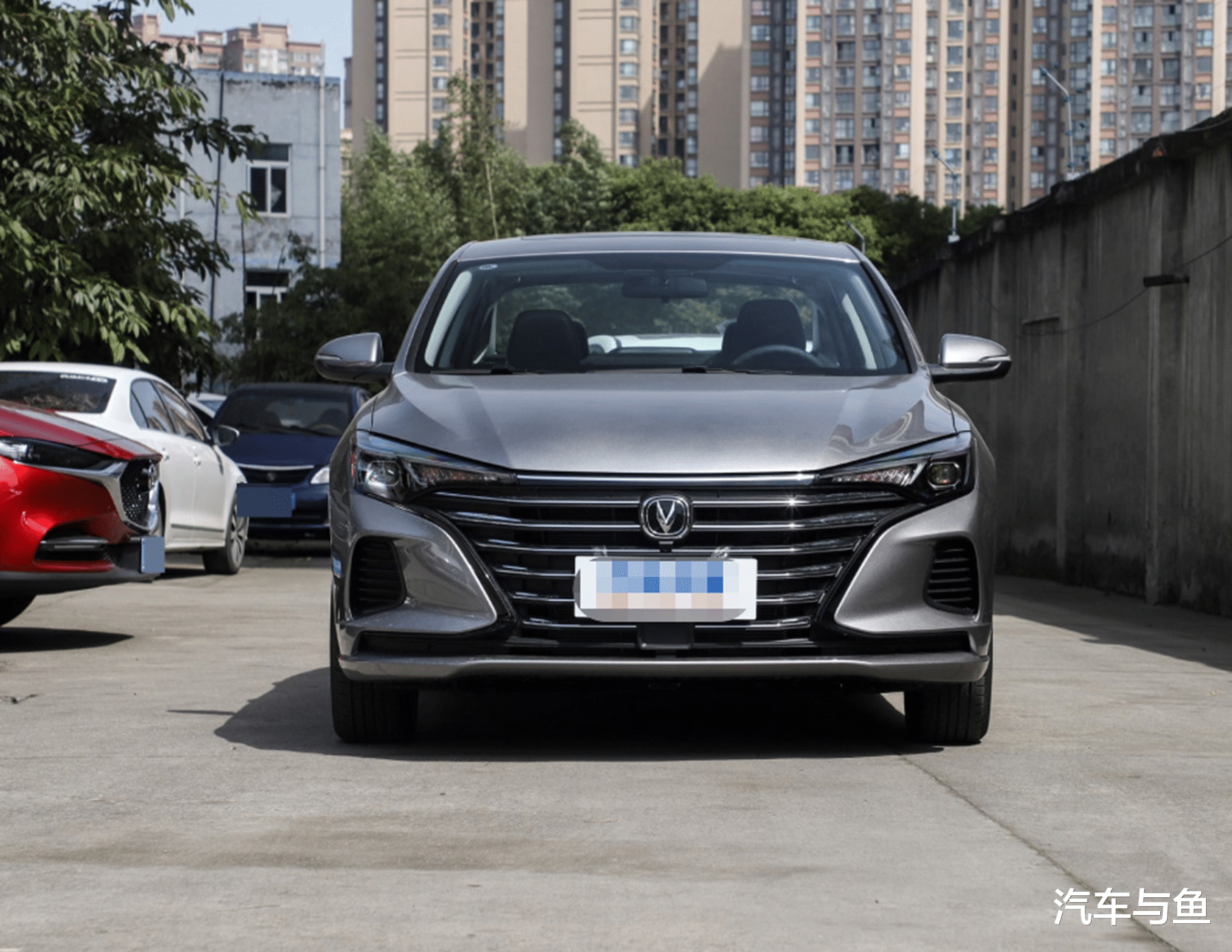 轿车|被称为“油老虎”的紧凑型轿车，凯越上榜，前十国产车占了7个