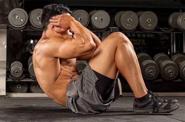 【腹肌锻炼】腹肌练了那么久，可还是练不出满意效果，你需要这几条训练原则！