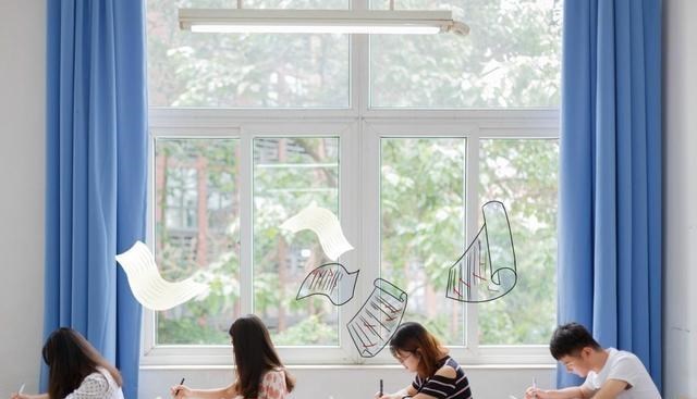 考试:高考前,班主任为何强调不能穿校服?不是随便说说,关乎高考成败