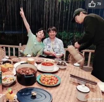 黄磊：黄磊做饭真的很好吃吗？薇娅晒出无滤镜照片后，粉丝：有点失望