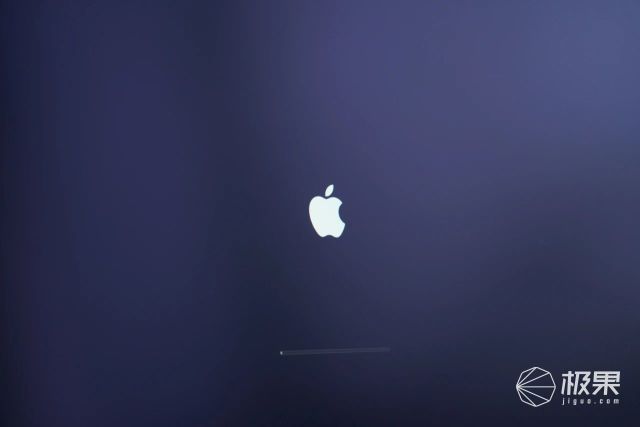 iMac|一片玻璃卖3750?iMac 2020纳米纹理版动手玩:贵,但真的有用