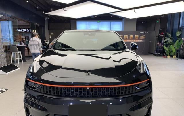 摇号■吉利“黑武士”月底上市，外形酷毙，搭2.0T+爱信8AT，6.7S破百