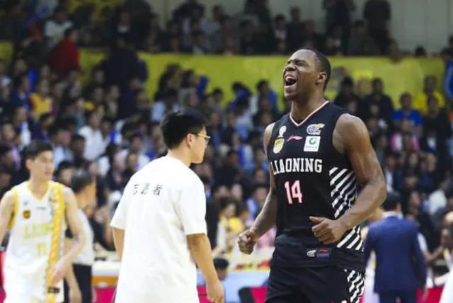 郭士强|郭士强签下\哈德森\！有望新赛季翻身，执教能力被肯定