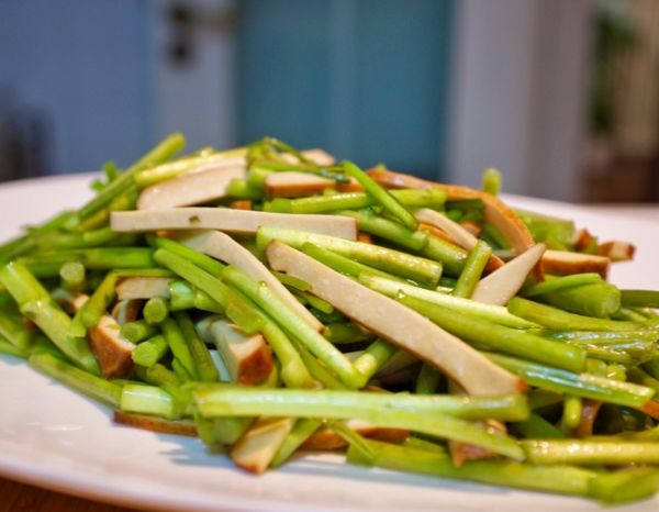 #补钙#藏在身边“补钙库”,每天炒一盘,孩子个头长得快,脑瓜更聪明