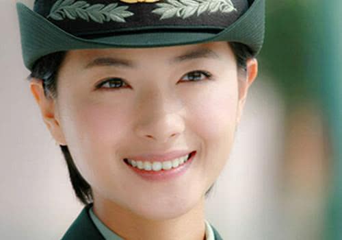 万茜|在《乘风破浪的姐姐》中万茜为什么那么受欢迎?