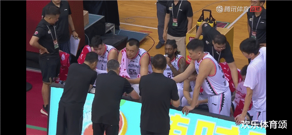 辽宁男篮|破案了！逼走郭士强之人找到了，三分球30投14中，辽宁内鬼就是他