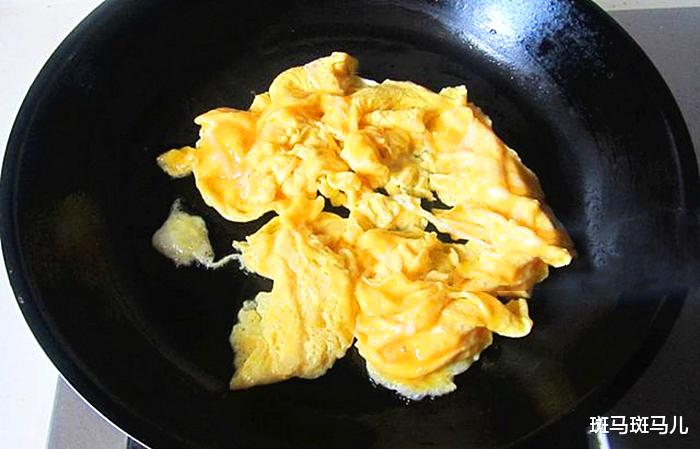 鸡蛋■教你10个做菜好吃的小技巧，都是实用的干货，学会轻松提高厨艺
