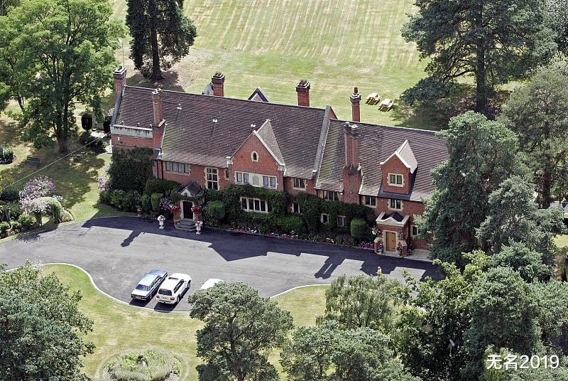 三叹重庆李嘉诚数十亿买私人豪宅，你被你的思维束缚了吗？