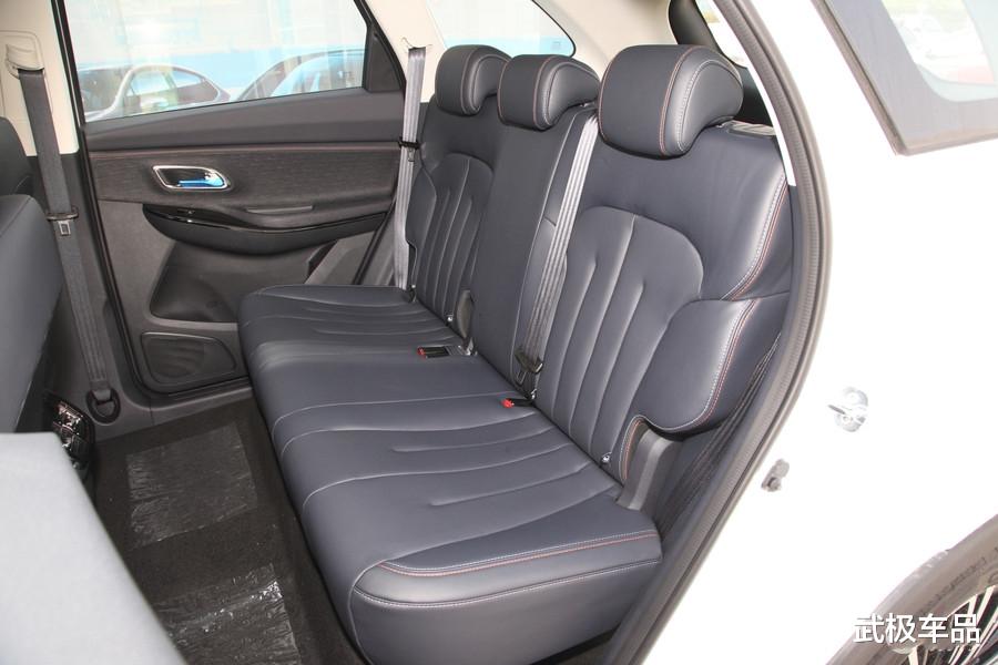 长安汽车|又一国产SUV被捧红，半年销量进前十，同级避其锋芒，关键车好大