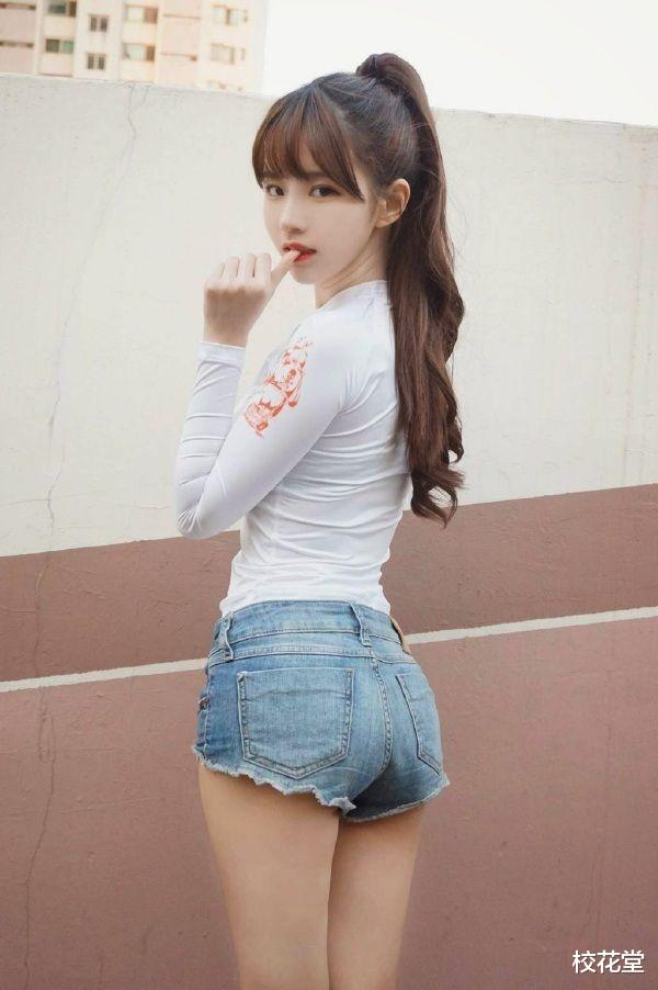 |妹子，你们头上戴着钢丝球在哪买的？哈哈