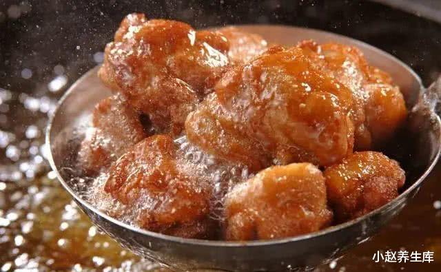 『高血脂』提醒：四个信号出现，说明血脂高了，哪怕有一个，也去检查一下！