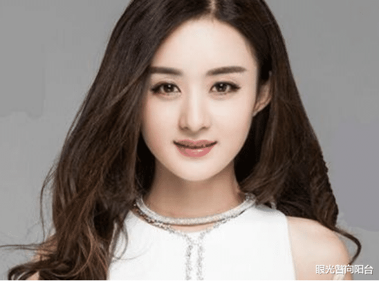 赵丽颖■赵丽颖被圈内群嘲了，和郑晓龙导演的合作，已经被无情取代了