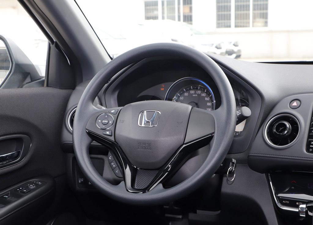 马力|本田的小型SUV，皮实耐用空间大，有177匹马力，才13万