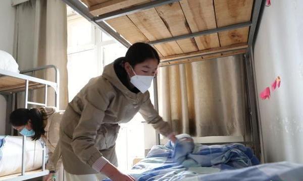 【河南】“毒王”之后，高考大省再新增一例！家长着急了：开学又要推迟！