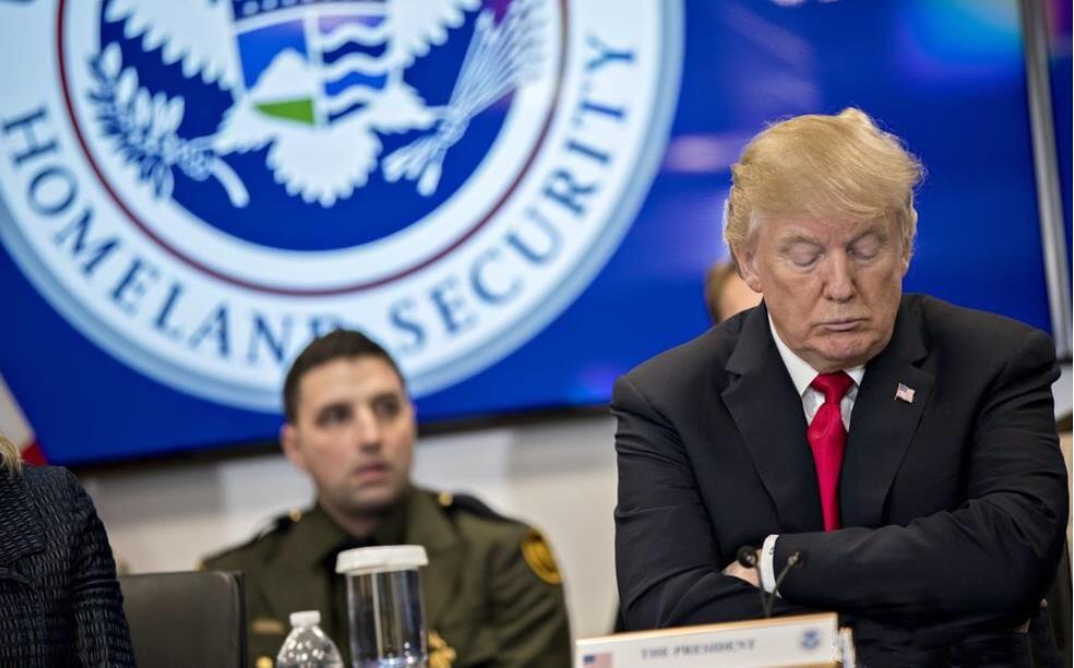 美国|终于还是瞒不住了，特朗普果然在撒谎！美媒向全体美国人公布真相