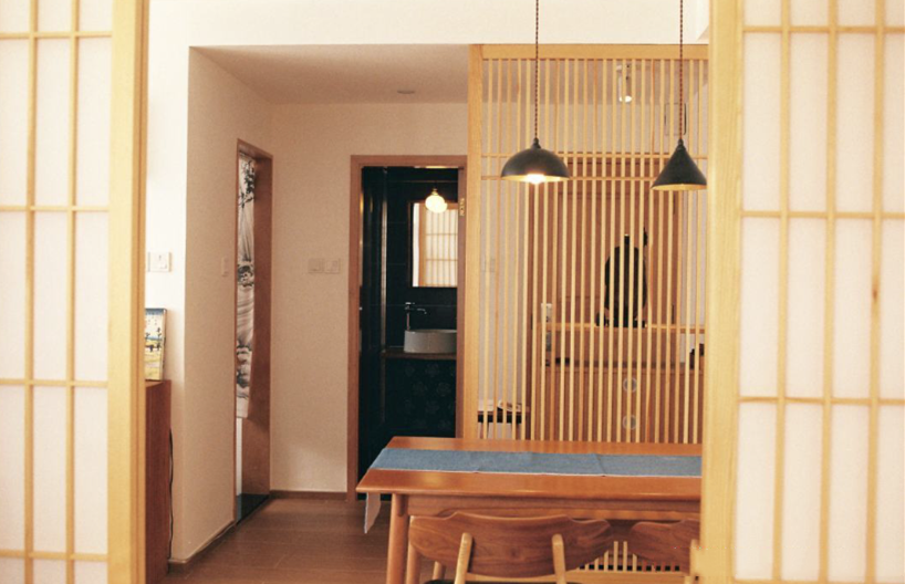 ：夹缝中求生存！香港38㎡的公寓，居然还装出了2室1厅