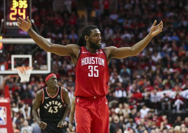 「湖人队」不惧霍华德弃赛！3大内线老将可供湖人选择，一将回归最完美