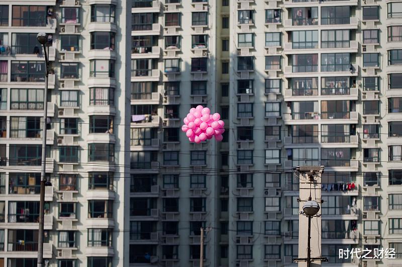 统统抛售，广州楼市量价齐跌发出信号，最后的卖房机会即将关闭