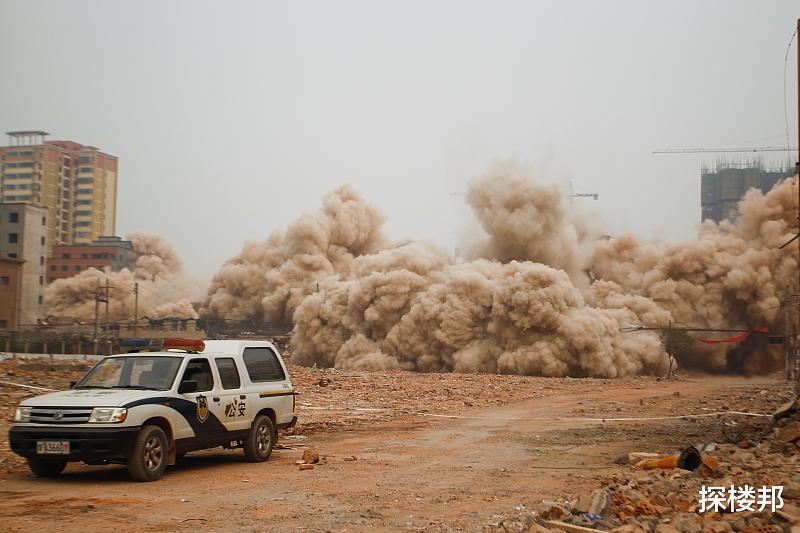 楼市出现“生育率幻觉”：房子越高，孩子越少，高房价成避孕药