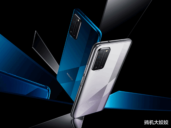 『华为荣耀』荣耀为什么配置和华为一样却便宜很多?因为差异在这几点上