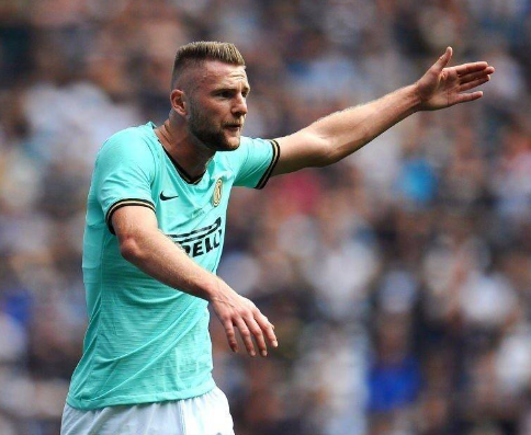 【国际米兰】不要白不要!国米或截胡21岁新星,孔蒂收利好,佩里西奇喜忧参半