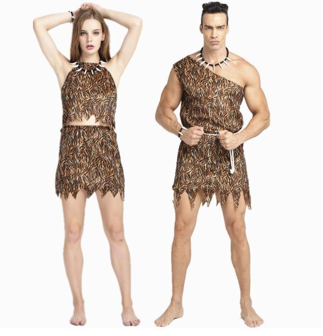 [月球]人类最早为什么穿上了衣服？御寒还是遮羞？原因可能更加有趣