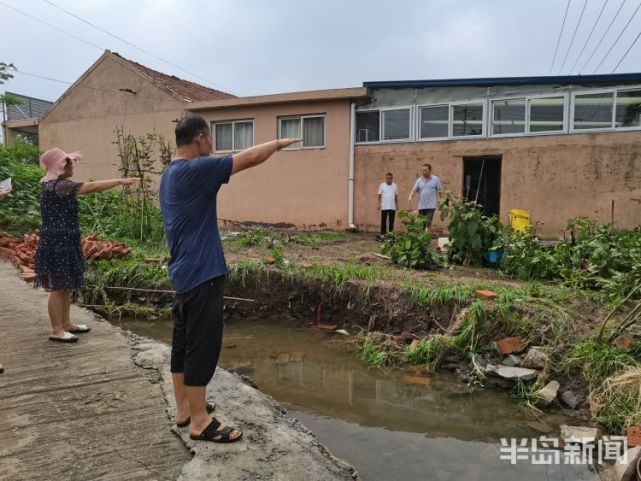 半岛都市报|小麦被泡、平房被冲垮、柏油路面被掀起，半岛记者直击暴雨后的即墨村庄