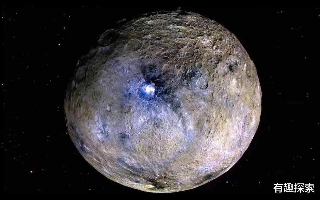 小行星|美国飞船在本努小行星上发现异常物，呈现银白色，或来自其它星球