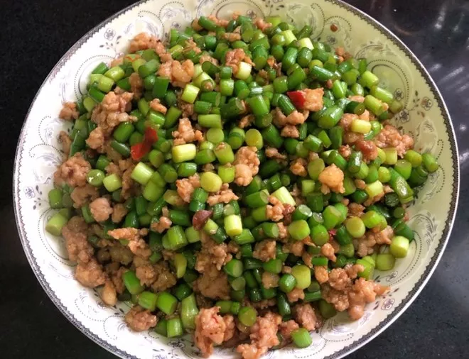 [豆腐]春季不可少的5道家常小炒，家里老人小孩都爱吃