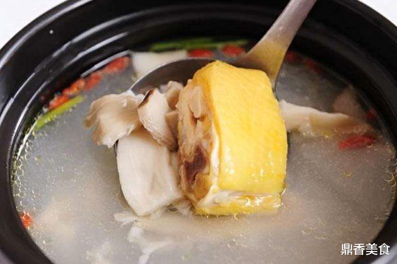 食盐|秋天，这3种汤一周要2次，省钱省事，美味滋补，天冷喝全身暖和