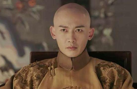 黄晓明|刘亦菲嫌弃他丑拒绝合作，被黄晓明公开抢走了主角，如今却让人“高攀不起”