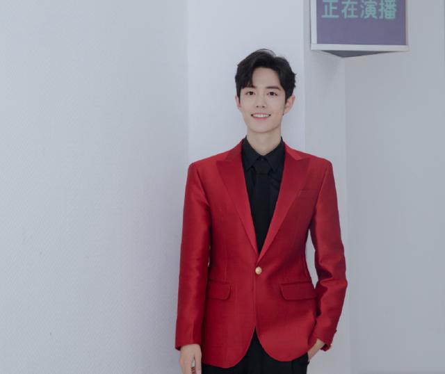 肖战@肖战新歌上线4天，成中国内娱历史上首张销售额破亿单曲，太牛了