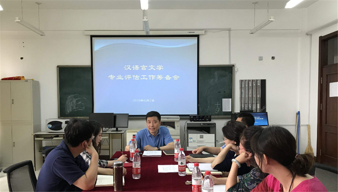 教师|师范类专业中，就业前景最好的四大专业，毕业就能成为“香饽饽”