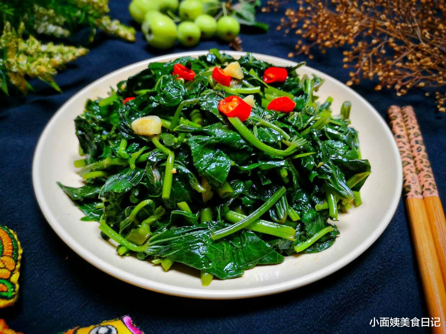 红薯|这菜农村到处是,纯天然无公害,不花一分钱,营养美味还好吃?!