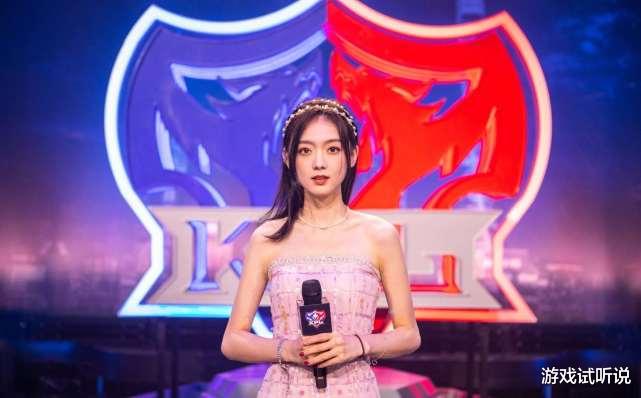 教练|解说灵儿和林教练采访席起“争执”？灵儿太偏袒猫神，粉丝都听不下去了！