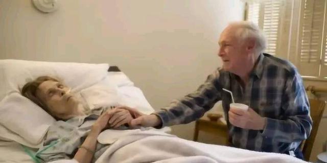 『科学家』人类在死亡前为什么会流下眼泪?难道是看到了什么吗?