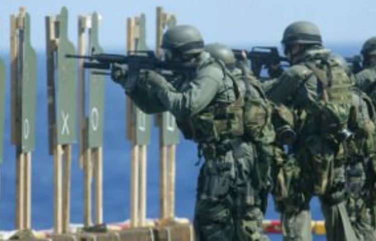 『』中国诞生新军种！俄罗斯都忍不住赞叹，不参战也能灭敌