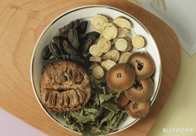 疾病|人体出现4个征兆，不能忽视，恐与肺部癌变有关，出现1个，也尽快去做肺低剂量CT