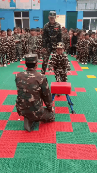 魔兽世界|“野外钓鱼时忽然飞手上的，通体绿油油的这是什么？”哈哈