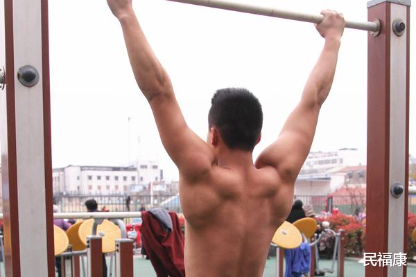 熬夜|阳气不是瞬间就没了,4个耗阳的事情,男人越少做阳气越充足