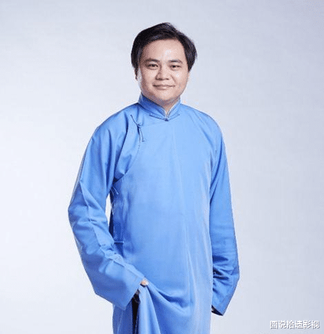 德云社：德云社：军师一位，使者两名，四位护法，八大金刚