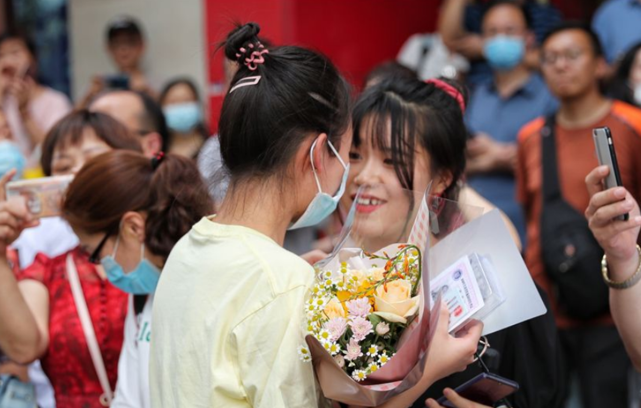 |2020年高考，预计录取1000万人，为什么今年录取率会如此之高？