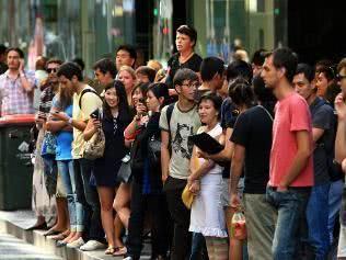 [小留学生]1.5万小留学生剧情反转，留学生家长：不为绿卡，只为躲开高考