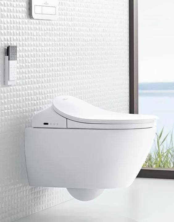 『连体』原来壁挂马桶的安装是这样的！别再用传统马桶了